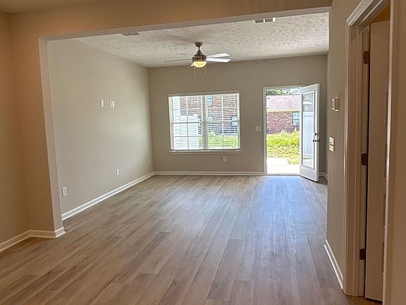 2nd image of 1850 Madison St Unit 507