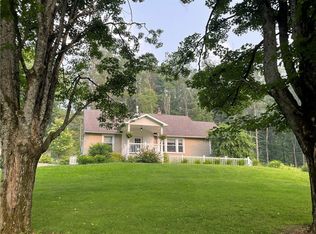 122 Hoag Rd, Norwich, NY 13815