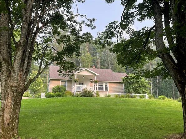 122 Hoag Rd, Norwich, NY 13815