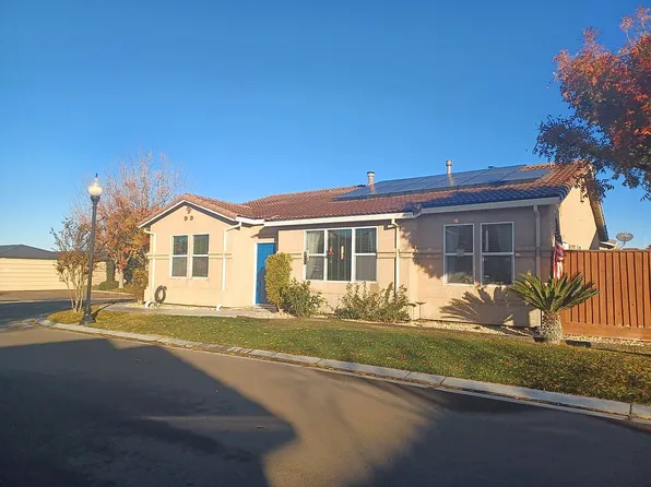 2922 Las Flores Cir, Los Banos, CA 93635