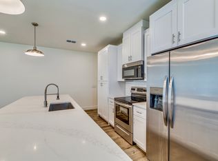 209 Sunset Ln, Fort Worth, TX 76114