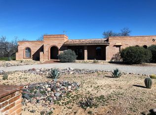 10101 E Prairie Dog Ln, Tucson, AZ 85749