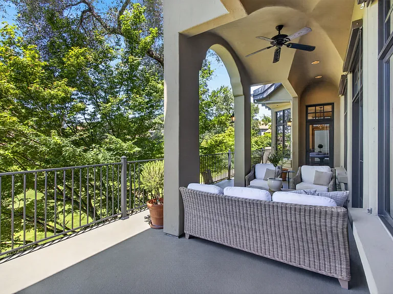 2375 Clubhouse Dr — Photo 89