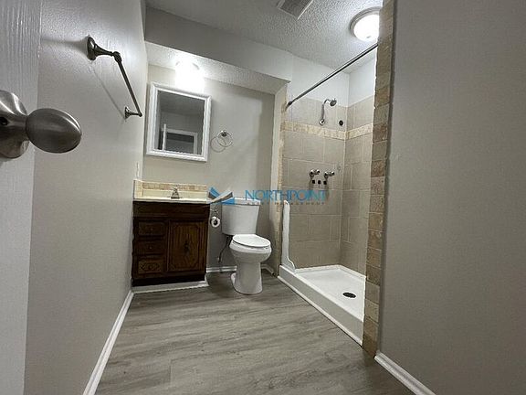 4th image of 307 S Mulberry St