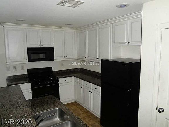 4th image of 547 Cabis Bay St #0
