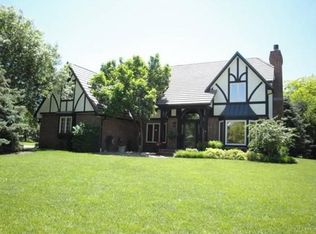 2805 N Wilderness Ct, Wichita, KS 67226