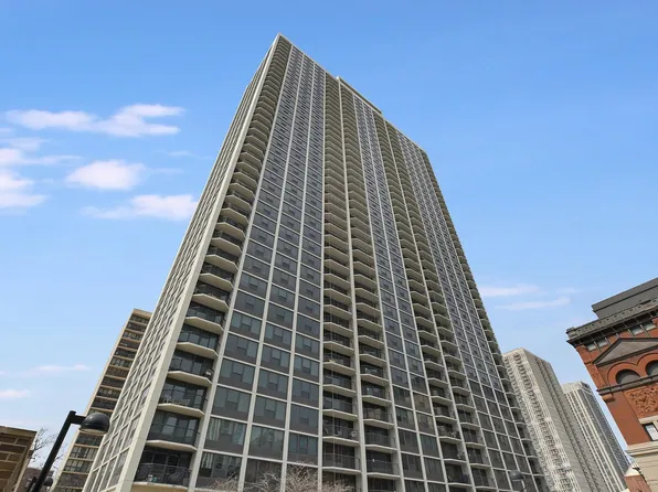 (undisclosed Address), Chicago, IL 60610