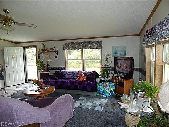5th image of 5410 Pear Ave