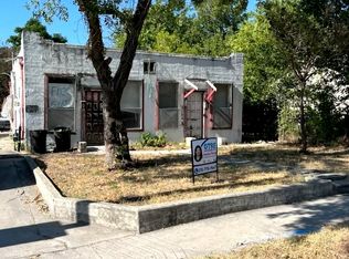 2611 E Houston St, San Antonio, TX 78202