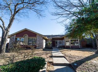 322 Allegheny Trail Ln, Garland, TX 75043