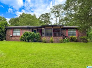 128 Carla Ave, Trussville, AL 35173