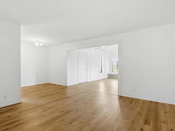4th image of 5409 Limerick Ave