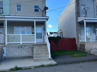 531 W Howard St, Frackville, PA 17931