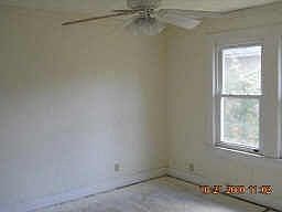 5th image of 1330 Clarence St