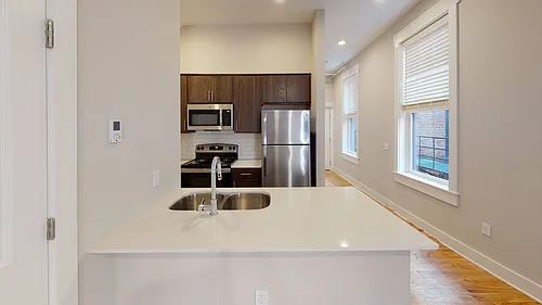 Floor plan 1604 Pleasant St 302