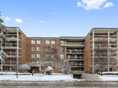 1020 N Harlem Ave APT 1D, River Forest, IL, 60305