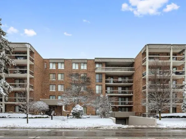 1020 N Harlem Ave APT 1D, River Forest, IL 60305