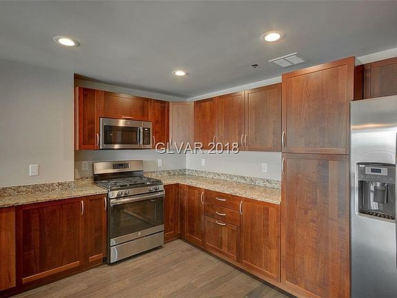 4th image of 150 Las Vegas Blvd N Unit 812