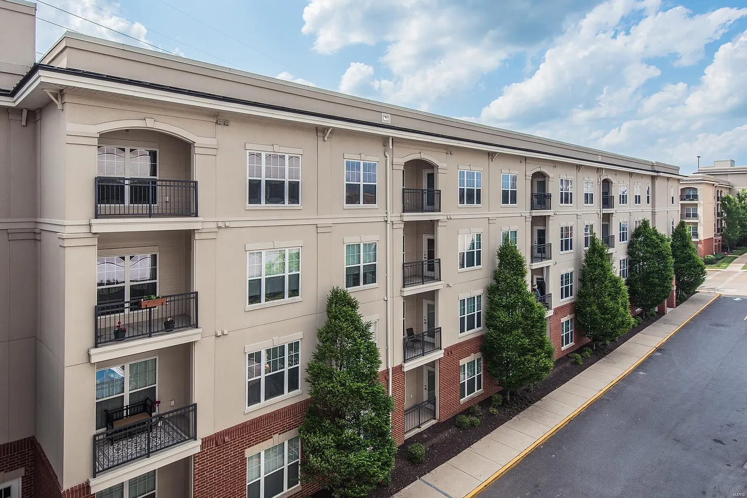 1270 Strassner Dr APT 3401 photo 1