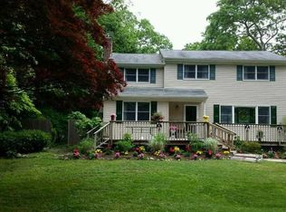 40 Lower Cross, Shoreham, NY 11786