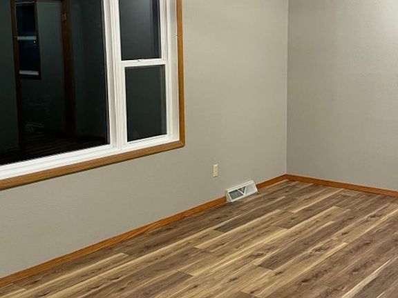 3rd image of 443 N Lawler St