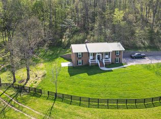 3876 Robinson Rd, Thompsons Station, TN 37179