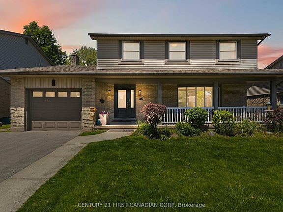 2nd image of 796 Viscount Rd