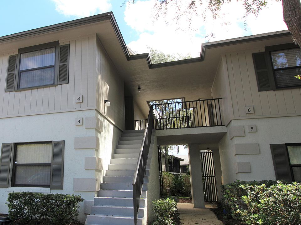 1st image of 4 Talavera Ct