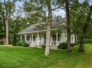 1890 Mackinaw Trl, Muskegon, MI 49445