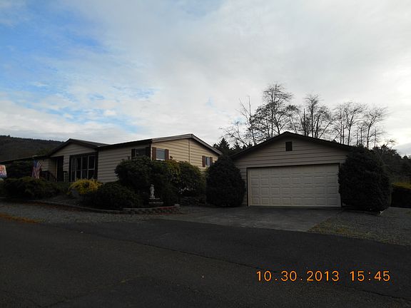 Detached 2 car garage