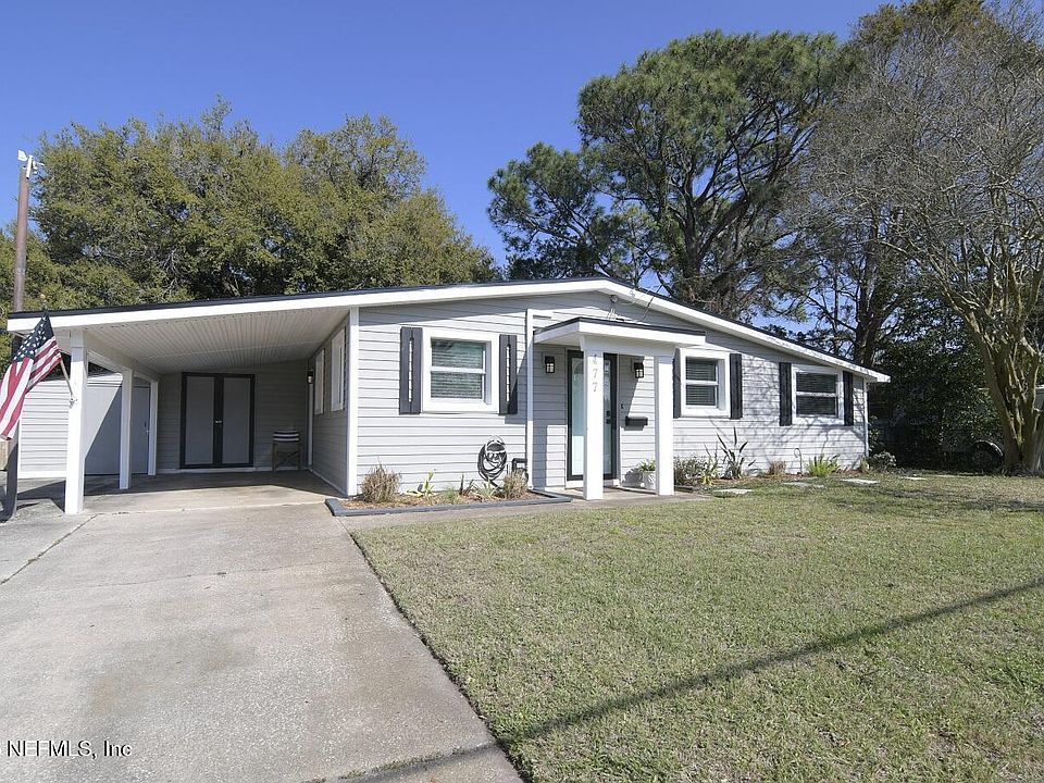 1st image of 477 SAILFISH Drive E