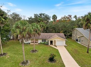 4130 N Concord Dr, Crystal River, FL 34428