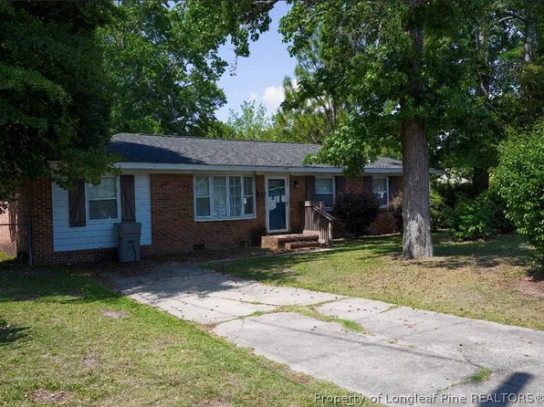 1395 E 7th St, Lumberton, NC 28358