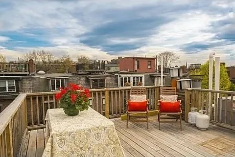 24 Lawrence St #2 — Photo 2