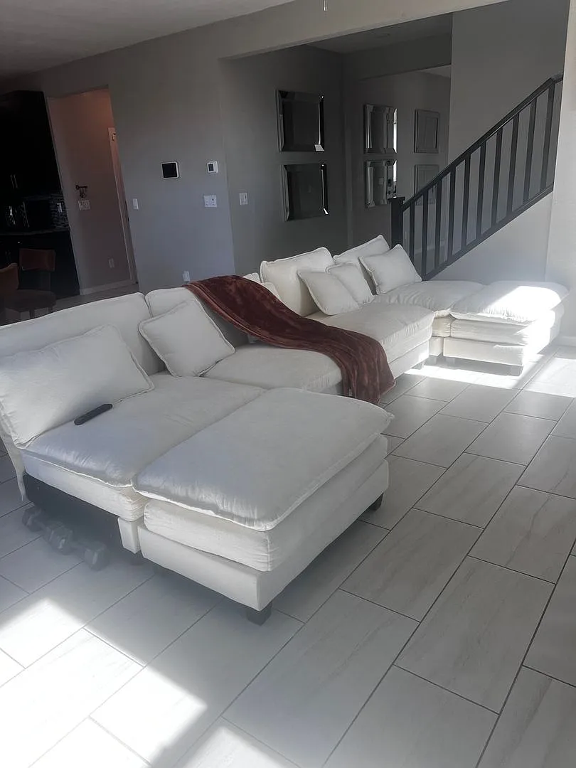 Spacious 3BR House in North Las Vegas — Photo 3