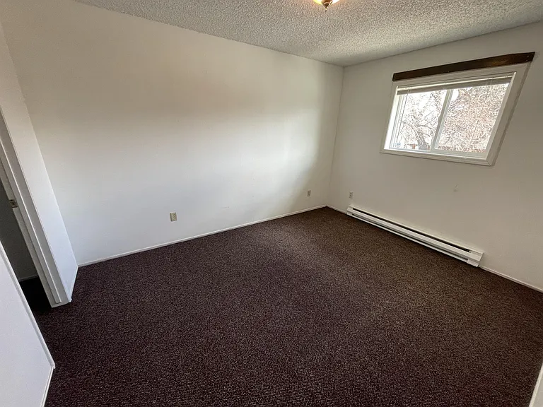 626 8th Ave S #2 — Photo 4