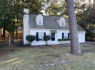 207 Palmetto St, Saint Simons Island, GA 31522