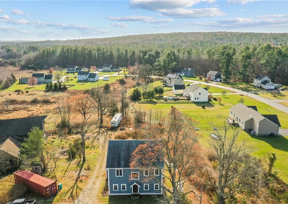 73 Dye Hill Rd, Hope Valley, RI 02832 Zillow