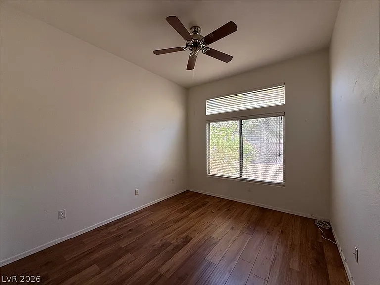 10905 Mill Cove Ave — Photo 15