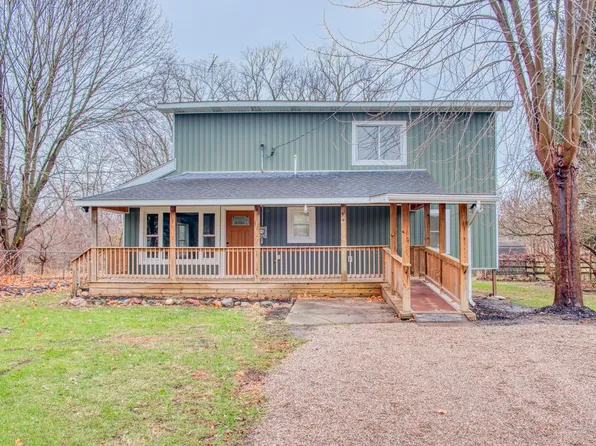 551 Cary St, Corunna, MI 48817