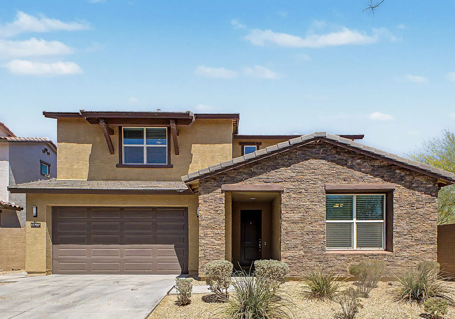 Move in Ready Home For Rent in Estrella! — Photo 2