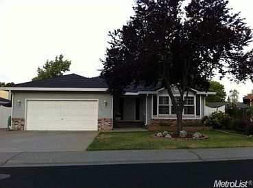 3rd image of 1765 Calloway Cir