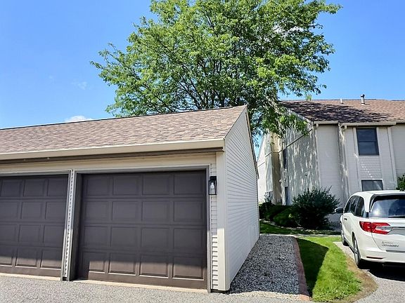 2nd image of 3602 Timberbridge Dr APT G