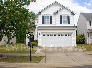 5145 Mabe Dr, Holly Springs, NC 27540