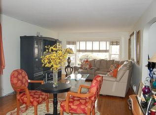 8345 Kolmar Ave, Skokie, IL