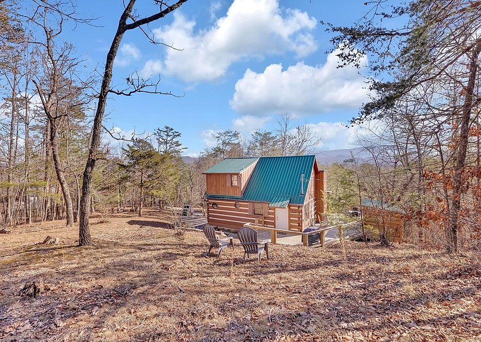 1st image of 2328 Hidden Mountain Rd