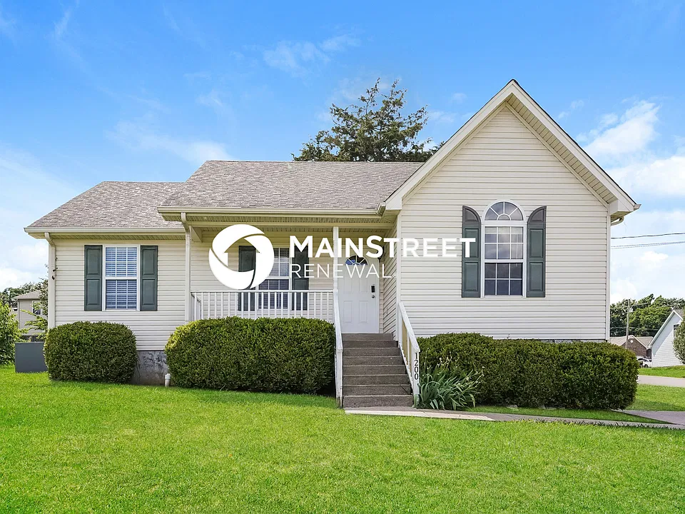 1200 Smalls Ct