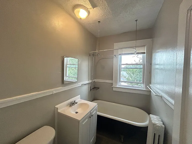 1235 Randolph St NW — Photo 8