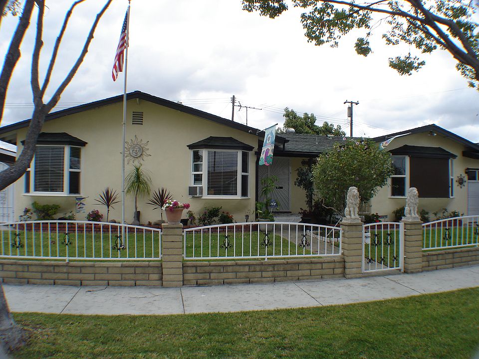 1st image of 8552 San Antonio Dr