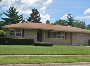 1091 N 3rd St, Rochelle, IL 61068